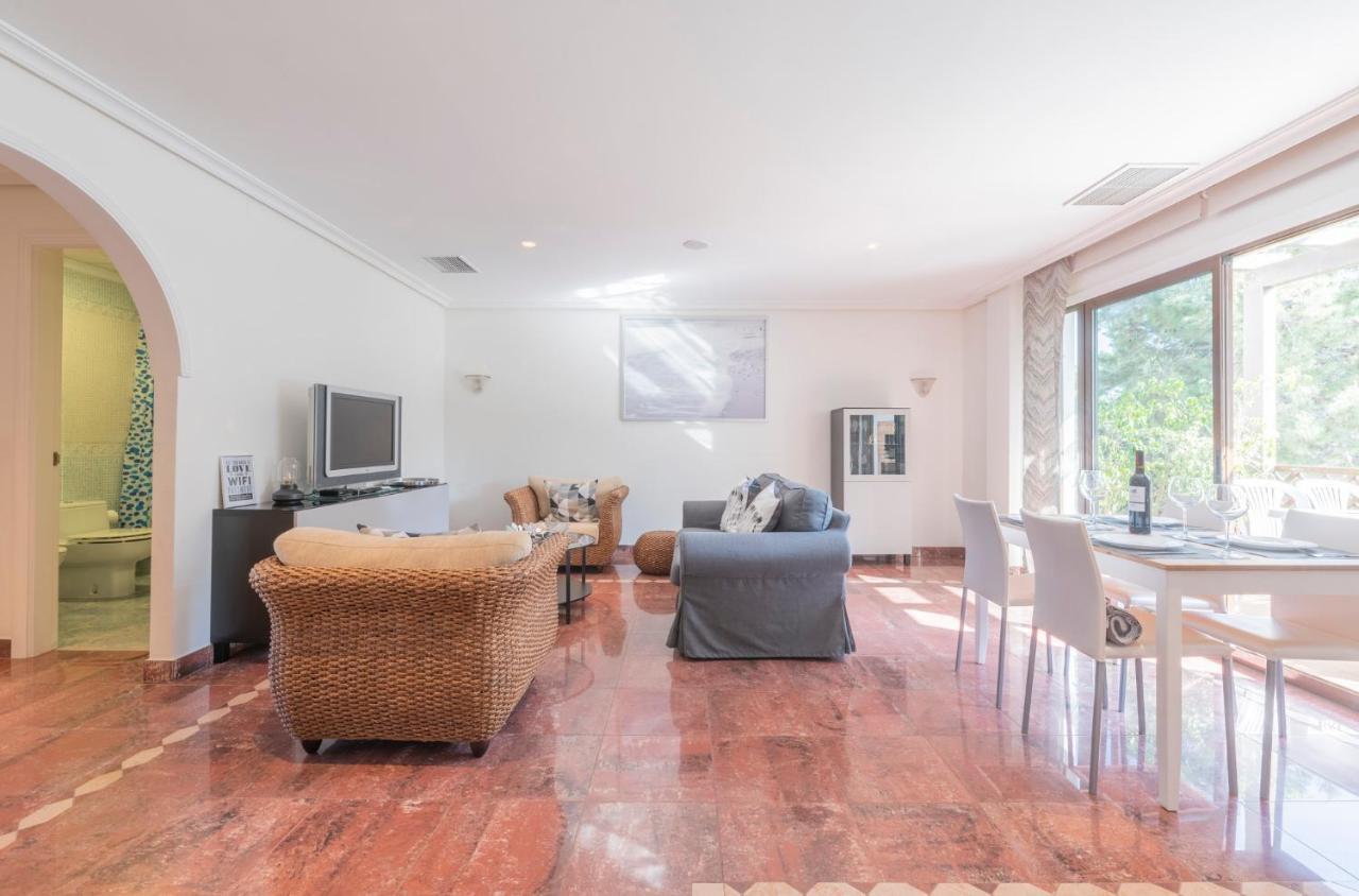 Excellent T2 Apartment With Pools 400M Falesia Beach Albufeira Bagian luar foto