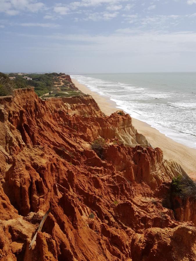 Excellent T2 Apartment With Pools 400M Falesia Beach Albufeira Bagian luar foto